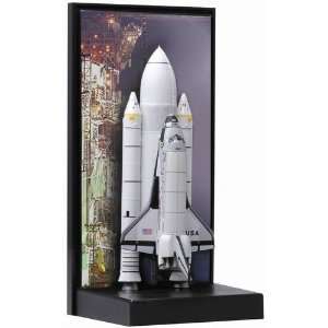  1/400 Space Shuttle Columbia w/SRB (STS 1)   Memorable 