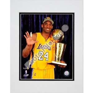 Photo File Kobe Bryant 2010 NBA Finals Game 7 Championship Trophy/5 