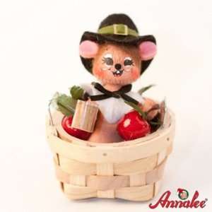  Annalee Dolls Pilgrim Mouse with Cider