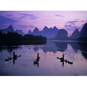  Cormorant Fishermen, Li River, Yangshuo, Guangxi, China 