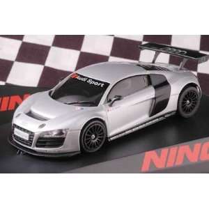   Sport   Audi R8 GT3 Test Car Lightened Version (50555) Toys & Games
