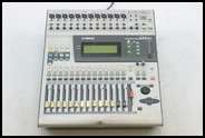 Yamaha 01v 24 Channel Digital Mixing Console Mixer ft. 16 Analog 