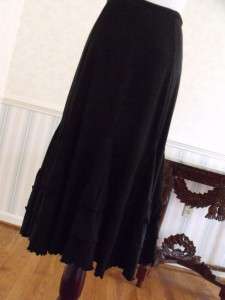 Ann Taylor Loft SIZE XSP Black Knit Skirt 8 Gored Ruffled Panels  So 