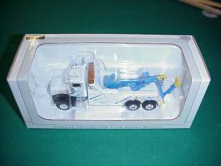 SpecCast Peterbuilt 385 Tow Truck Wrecker Miller  