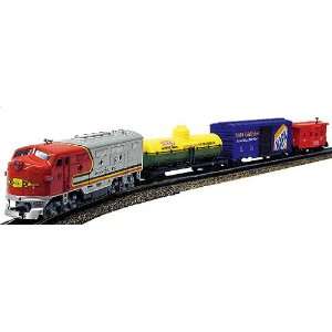    Model Power HO The Classic Diesel Freight Set Toys & Games