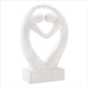  JOY OF LOVE STATUE