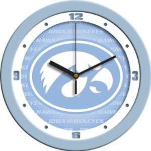  Iowa Hawkeyes 12 Blue Wall Clock