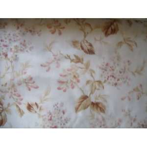  Memories of Love  off white cotton Fabric from Maywood 