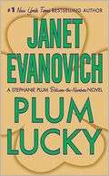 Plum Lucky (Stephanie Plum Janet Evanovich