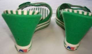 Womens preowned American Eagle green & white sandals, size 6 1/2.