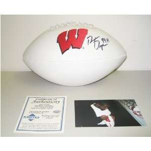  Ron Dayne Autographed Ball   Wisconsin Badgers Logoball 