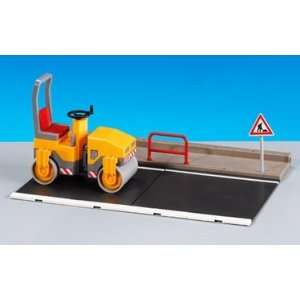  Playmobil Road Roller with Asphalt Toys & Games