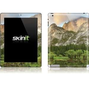  Skinit Yosemite National Park Vinyl Skin for Apple iPad 2 