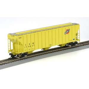  HO RTR FMC 4700 Covered Hopper, C&NW #178937 Toys & Games