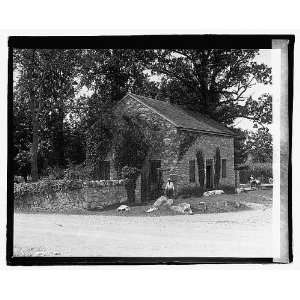   Pike, Clarke County, Virginia, near Berryville 1922