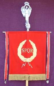 Roman Standard vexillum flag Victory wreath SPQR legion cohort signa 