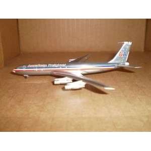   American Airlines B707 320 Model Airplane 