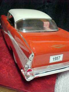 Jim Beams 1987**1957 Chevy Bel Air Red/White Top w/BOX  