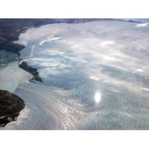 Sweeping Views of Glaciers, Icebergs and Details of the Greenland Ice 
