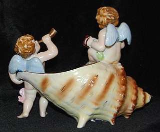 1940s Porcelain 2 Angels Cherubs Figurine Made in Japan Hand Painted 
