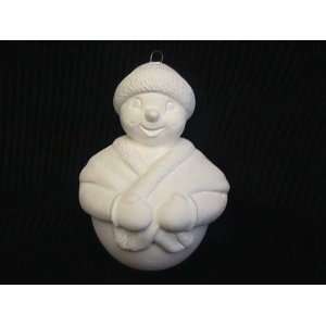  Ceramic bisque unpainted ornament snowman w/ shawl 4 8 