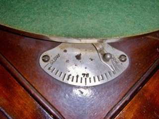 Antique 1916 Victrola Talking Machine,Model / Serial V V X 184057 J 