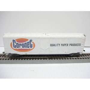   Paper Products Refrigerated Boxcar HO Scale by Bachmann Toys & Games