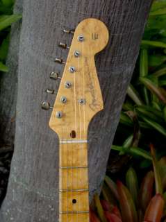   FENDER STRATOCASTER 55 Relic Guitar Broker Limited Edition  