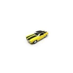  Ertl Yellow 124 1969 Camaro Toys & Games