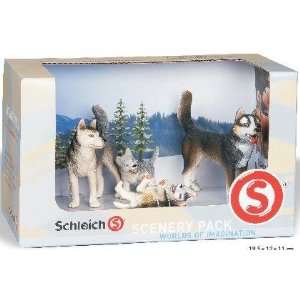  Schleich Scenery Pack 4 Husky Dogs set Toys & Games
