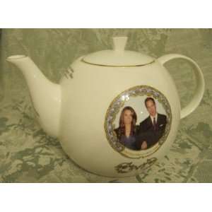  Royal Wedding Bone China Commemorative Teapot   Limited 