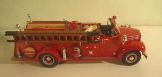 FIRST GEAR 1/34 SCALE MACK BOSTON NUMBER 2 FIRE TRUCK   FINE CONDITION 