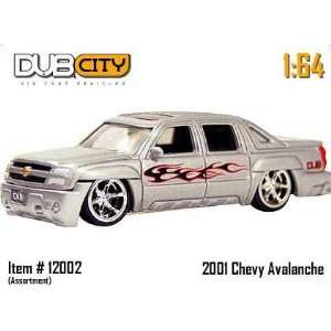  Jada Dub City Silver 2001 Chevy Avalanche 164 Scale Die 