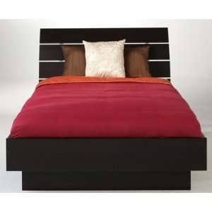   7620X Scottsdale Bed Finish Coffee, Size Queen Furniture & Decor