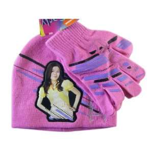   iCarly Winter Set (2pc)   iCarly Beanie and Mittens Toys & Games