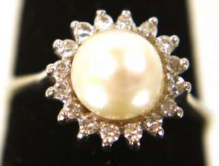 14 k white gold ring size 7 w/ diamonds & pearl 3.2 grams  