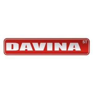   DAVINA ST  STREET SIGN NAME