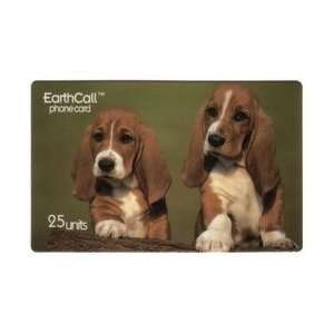  Collectible Phone Card 25u   2 Basset Hound Puppies (Dogs 