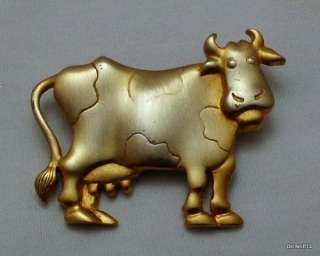 Vintage Figural Brooch Cow Goldtone JJ Pin Jewelry Farm Designer 