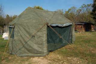 MILITARY TENT M1945 COMMAND POST  OLDER STYLE ARMY  