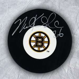  MIKE KNUBLE Boston Bruins SIGNED Hockey Puck Sports 