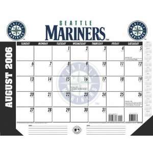  Seattle Mariners 22x17 Academic Desk Calendar 2006 07 