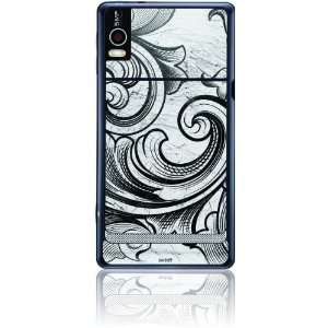   Skin for DROID 2   White Flourish Cell Phones & Accessories
