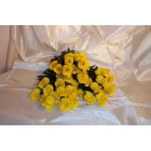  Yellow Rose Bud with Dew Drops Arts, Crafts & Sewing