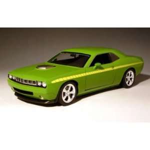 Highway 61 1/18 Concept Cuda (Sublime Green) Assembled 