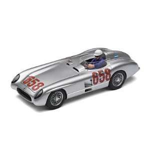  Scalextric C2814   Mercedes 300 SLR Toys & Games