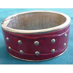  Goldtone Metal and Leather Bracelet Jewelry