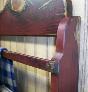 Primitive Grungy Wood Towel Linen Bar Rack   R  