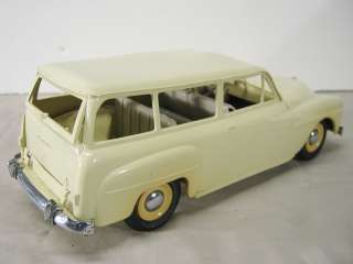   Plymouth Suburban SW Promo (Friction), graded 9 out of 10. #15148