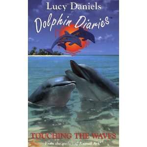  Dolphin Diaries 2 Touching the Waves (9780340778586 